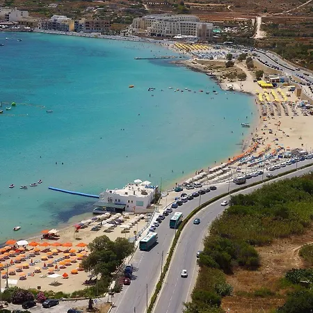 Seashells Sea View Penthouse With Private Hot Tub & Large Sunny Terrace With Stunning Views - By Getwaysmalta St Paul's Bay